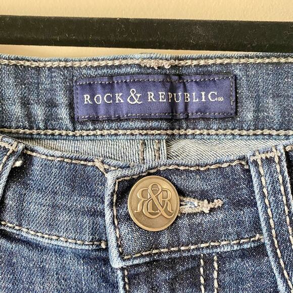 ROCK & REPUBLIC Jeans Kasandra Boot Cut Studded Dark Wash Mid Rise Denim 6 - Picture 3 of 8